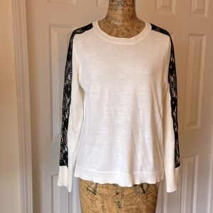 AttentionWhiteW/BlackLaceShouldertoCuff Hi-LowSplitSideCrewNeck mPulloverSweater